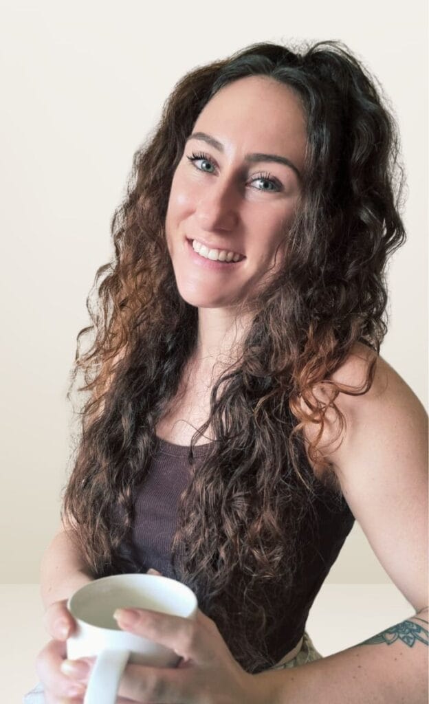 About 4 About us layla herbioom